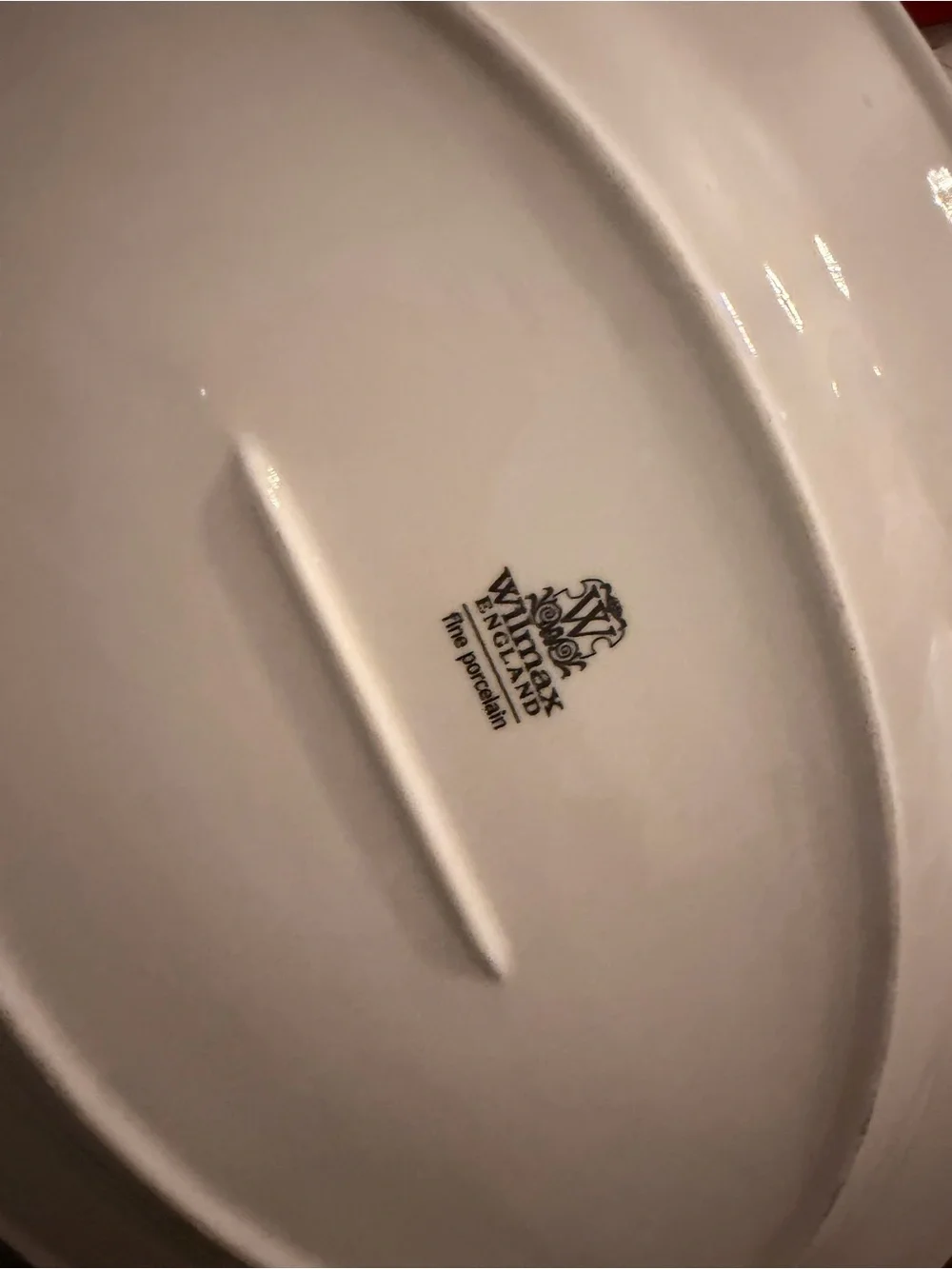 Wilmax England Porcelin Oval Professional Rolled Rim White Round Platter 17 inch
